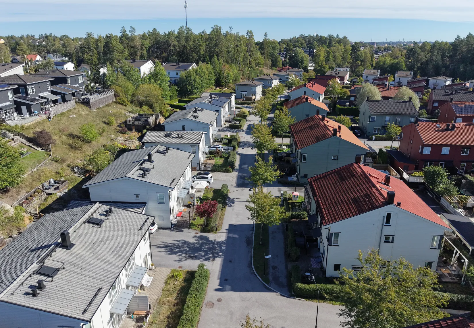 Radhus, Hortensiavägen 45, Vistaberg, Huddinge