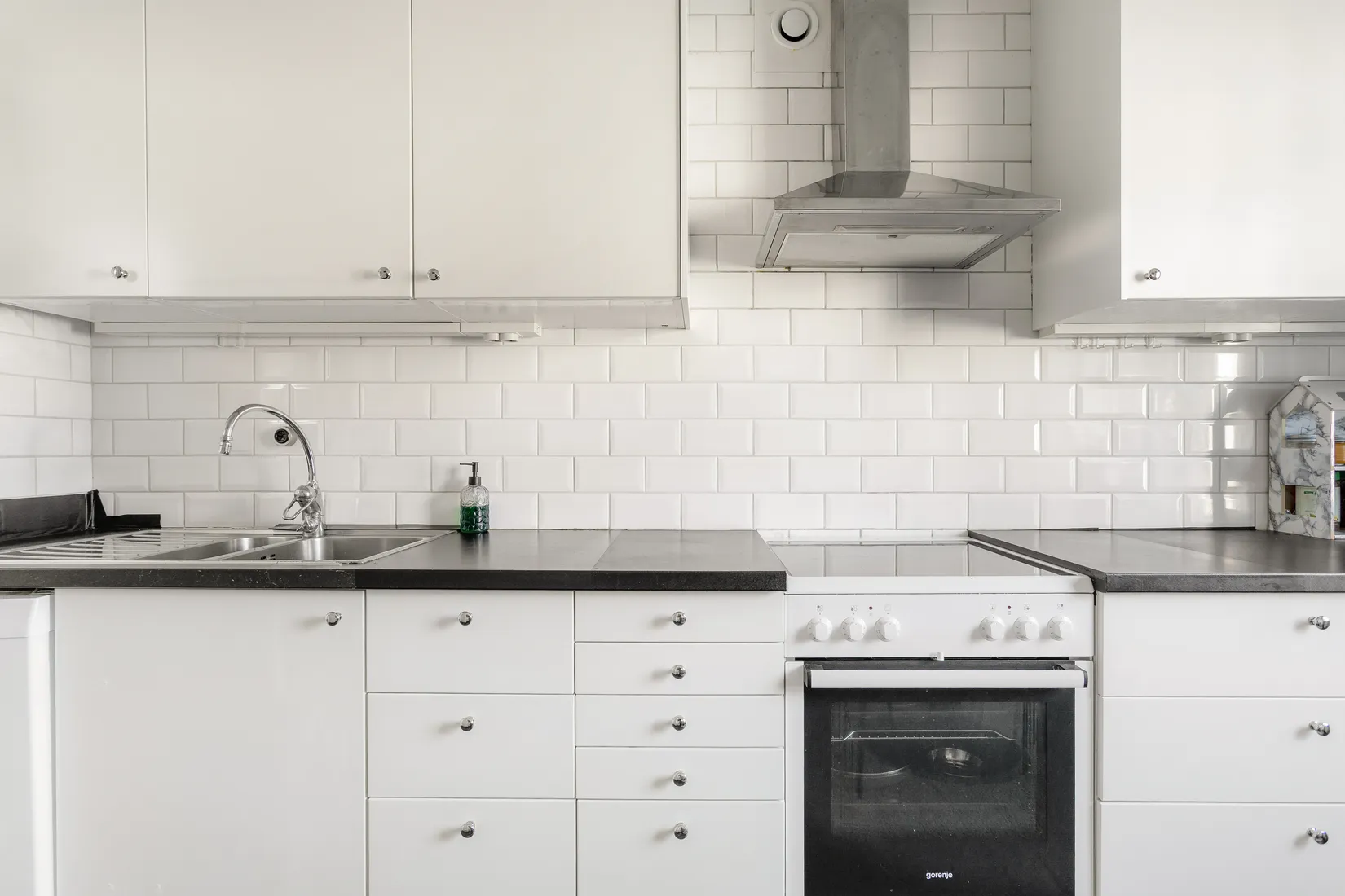 Bostadsrätt, Astrakangatan 99, Hässelby Gård, Stockholm