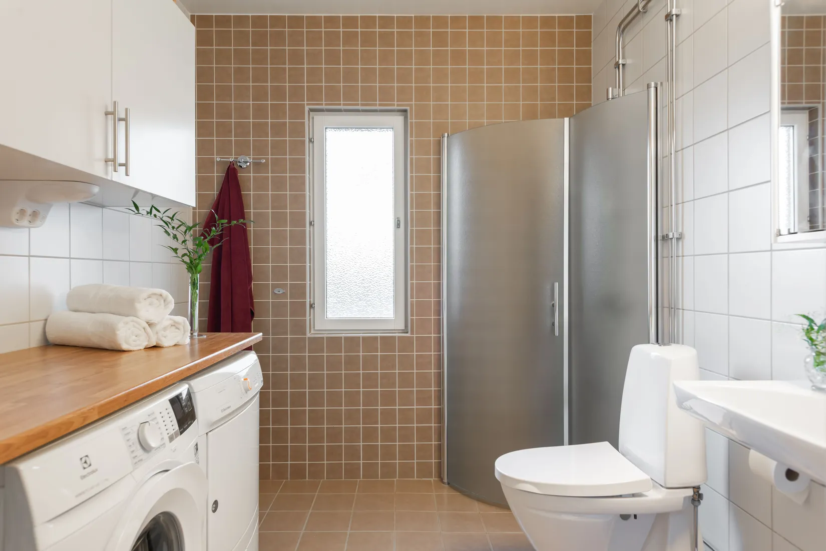 Bostadsrätt, Landbotorpsallén 15B, Ladugårdsängen, Örebro