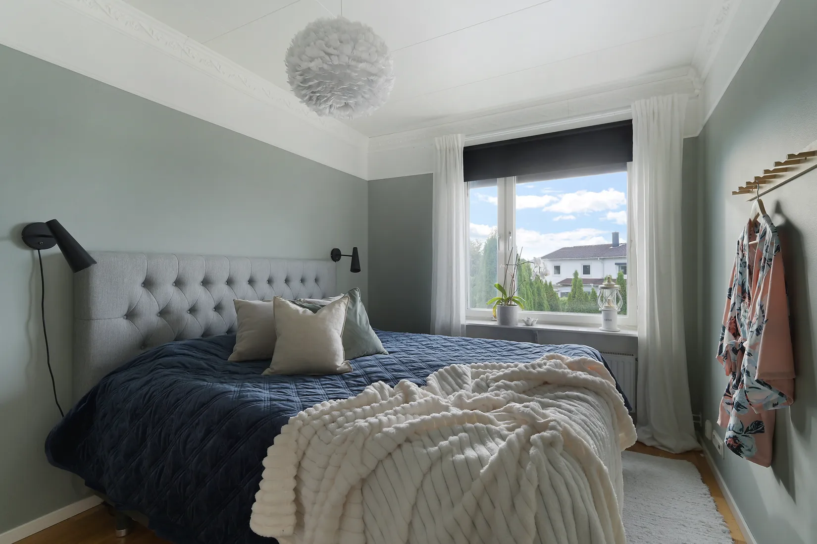Radhus, Nidarosslingan 72, Skälby, Järfälla