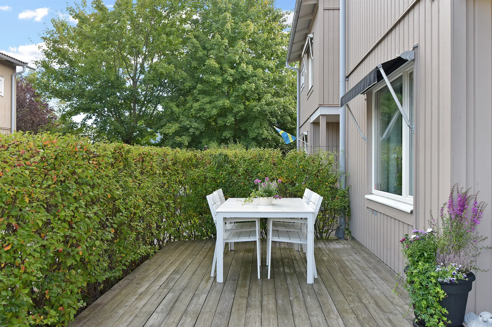 Radhus, Nidarosslingan 72, Skälby, Järfälla