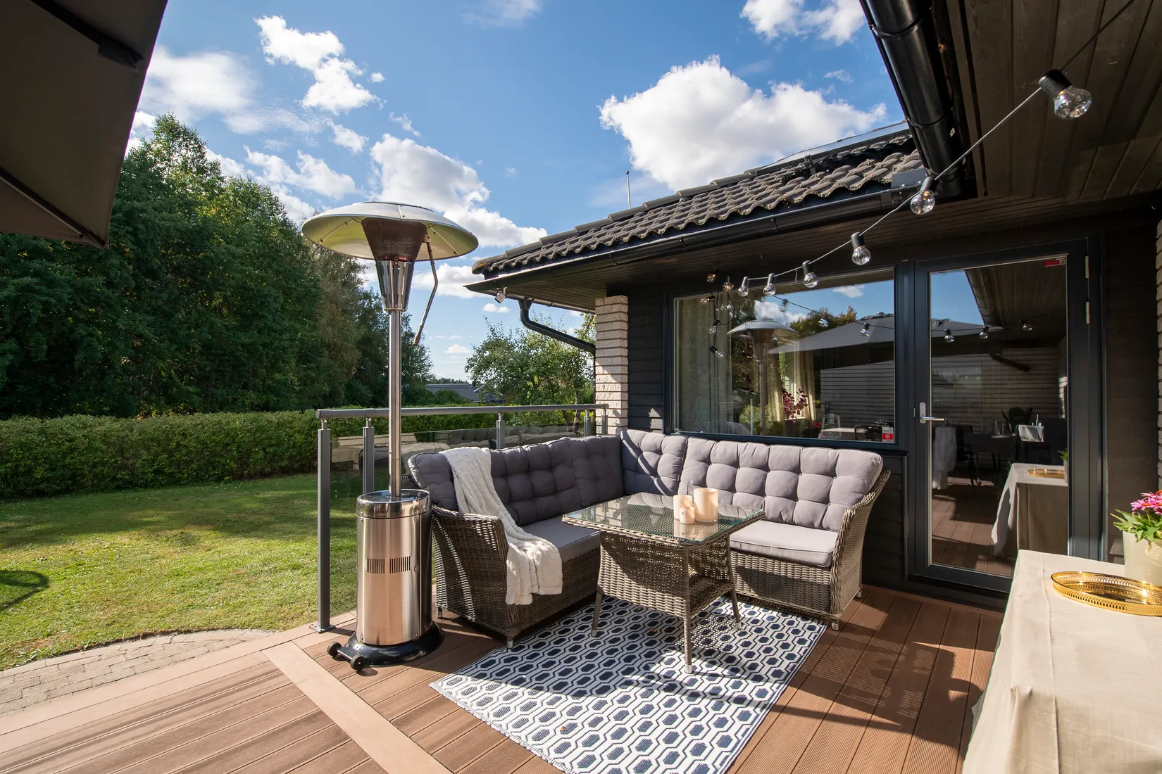 Villa, Höjdhoppargatan 12, Rönnby, Västerås