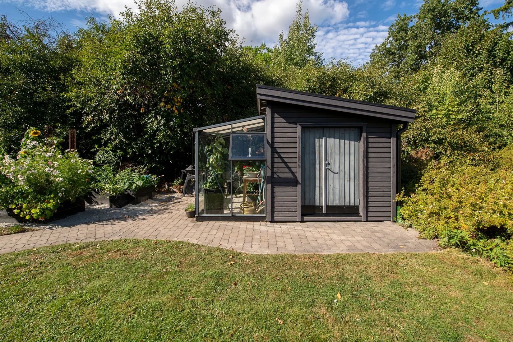 Villa, Höjdhoppargatan 12, Rönnby, Västerås