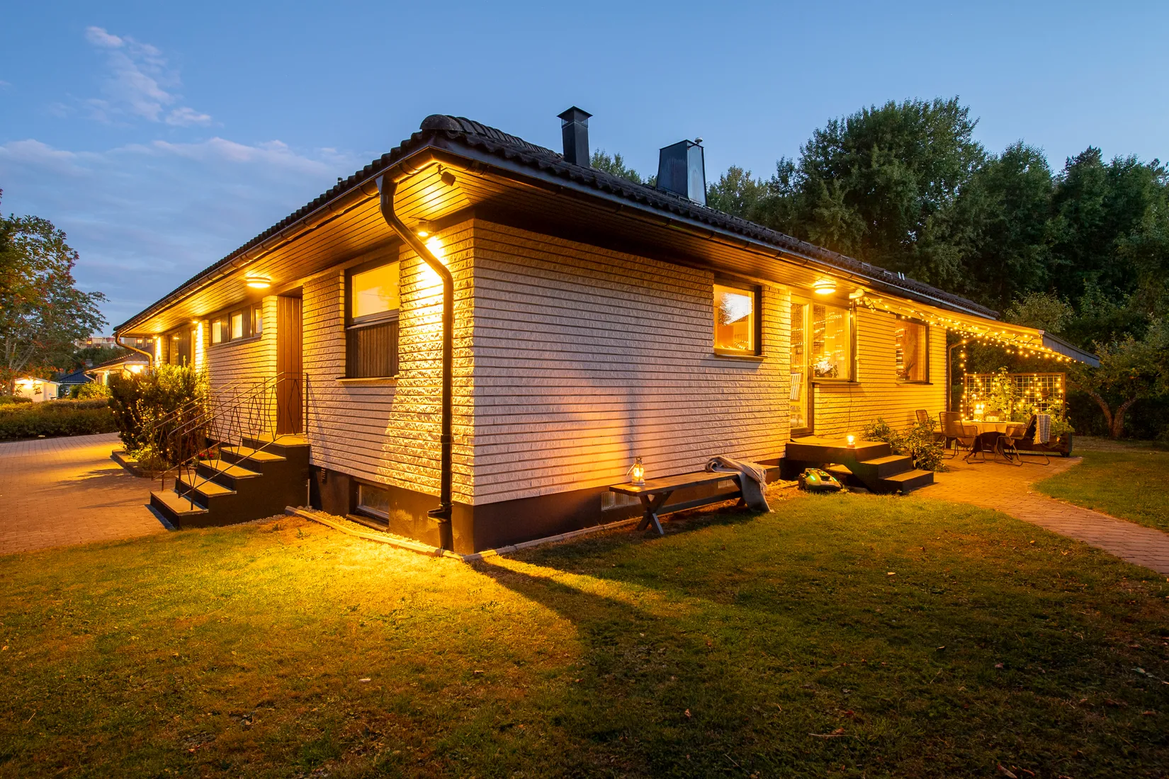 Villa, Höjdhoppargatan 12, Rönnby, Västerås