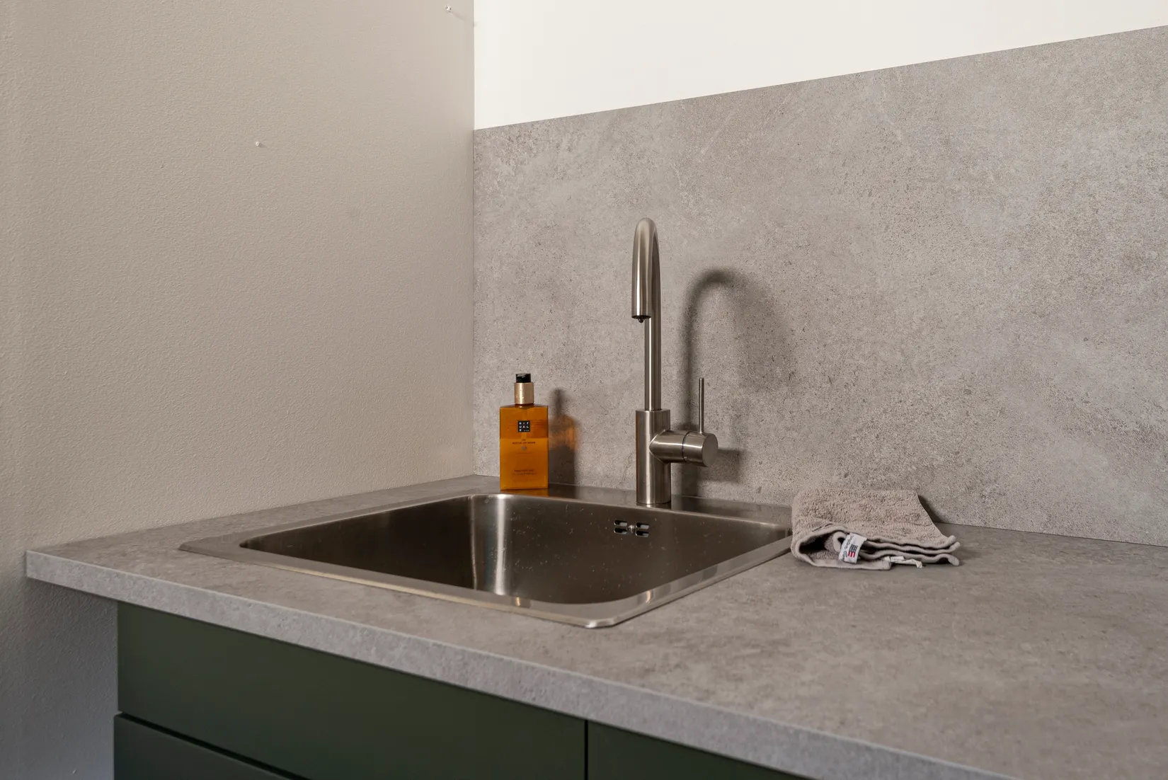Villa, Höjdhoppargatan 12, Rönnby, Västerås