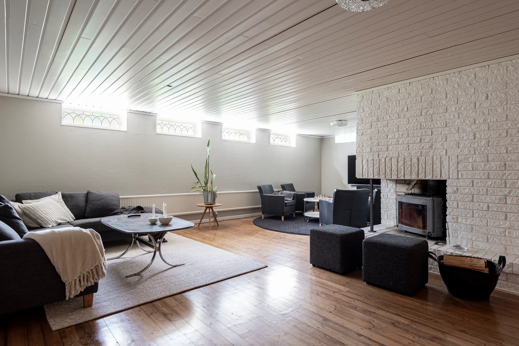 Villa, Höjdhoppargatan 12, Rönnby, Västerås