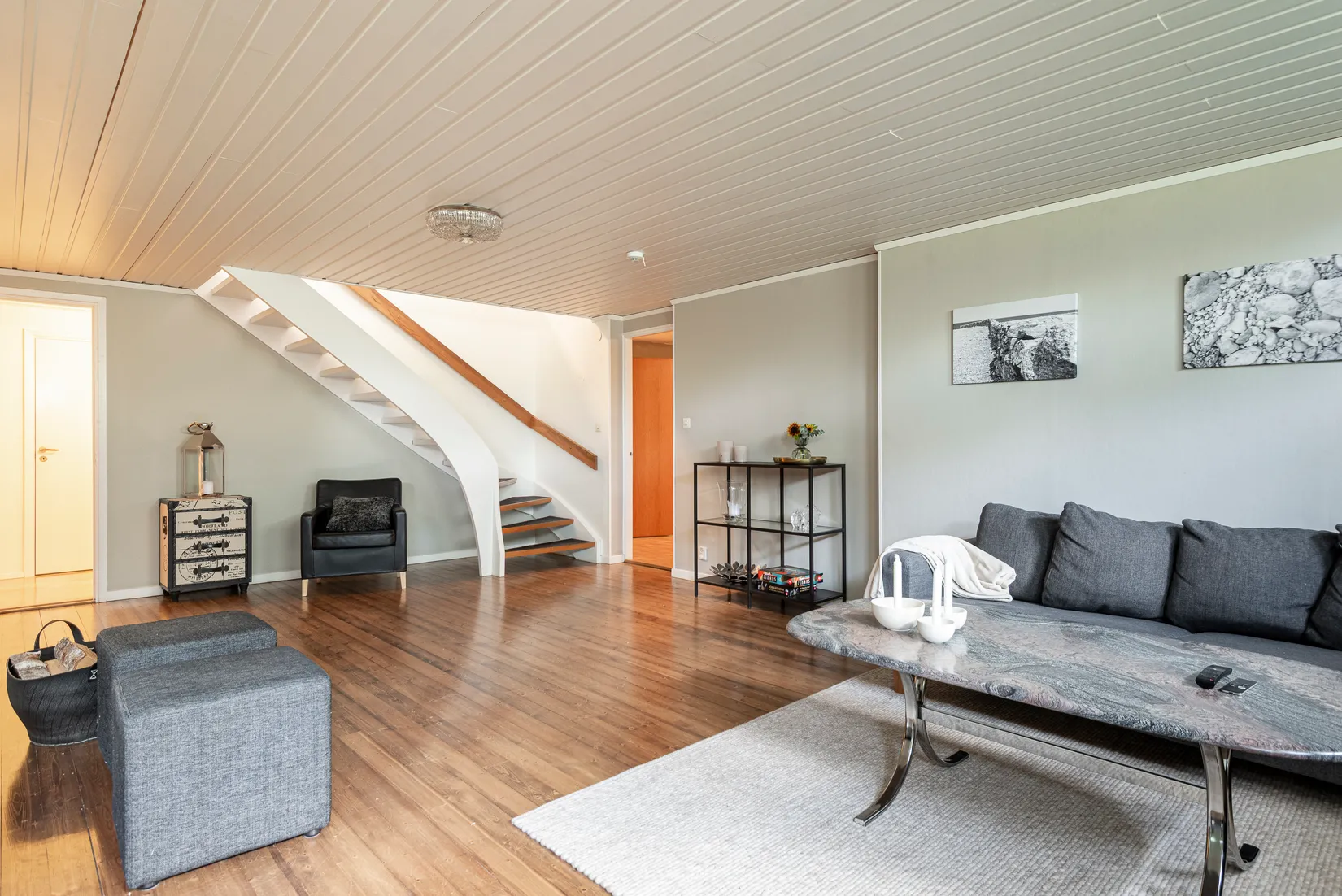 Villa, Höjdhoppargatan 12, Rönnby, Västerås