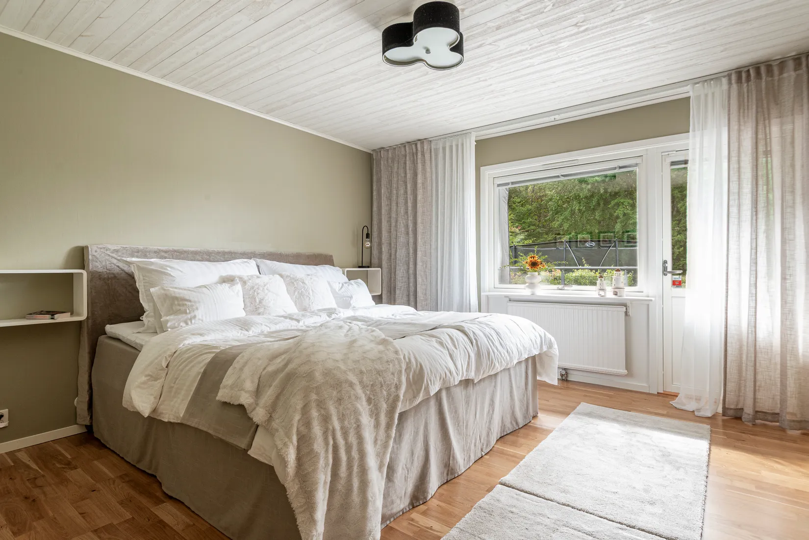 Villa, Höjdhoppargatan 12, Rönnby, Västerås