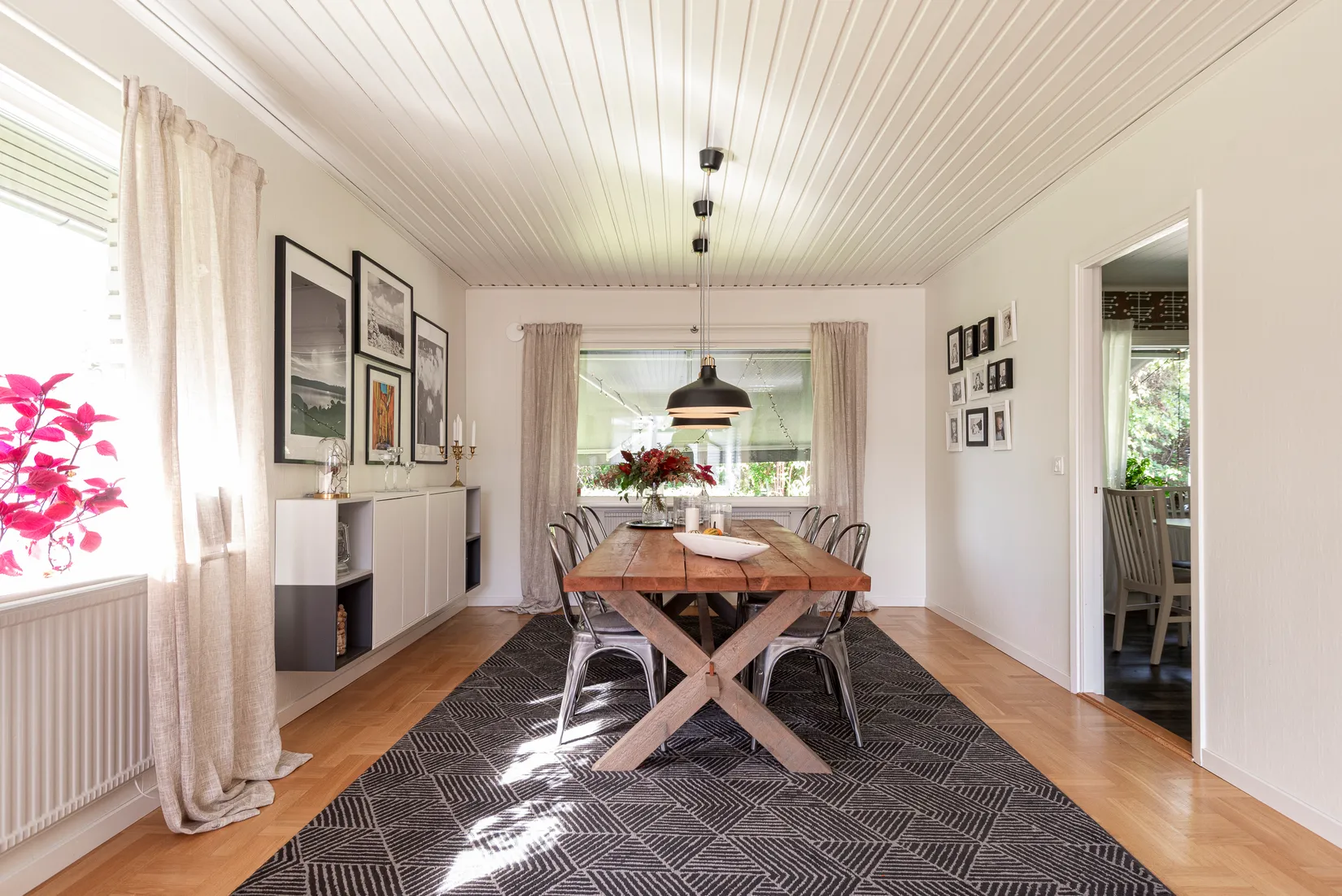 Villa, Höjdhoppargatan 12, Rönnby, Västerås