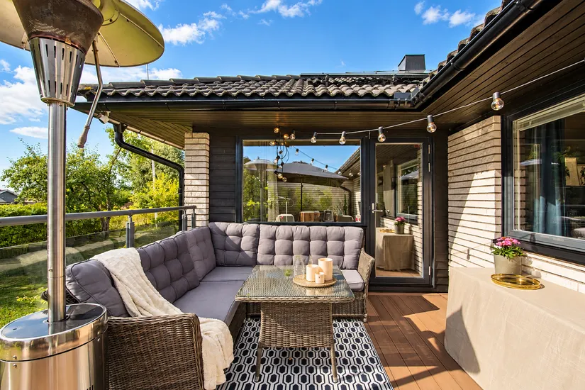 Villa, Höjdhoppargatan 12, Rönnby, Västerås