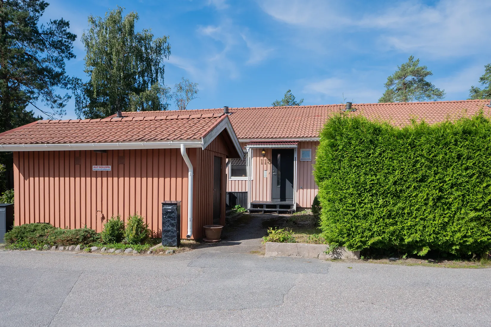 Radhus, Norrskensbacken 118, Tullingeberg Östra, Botkyrka