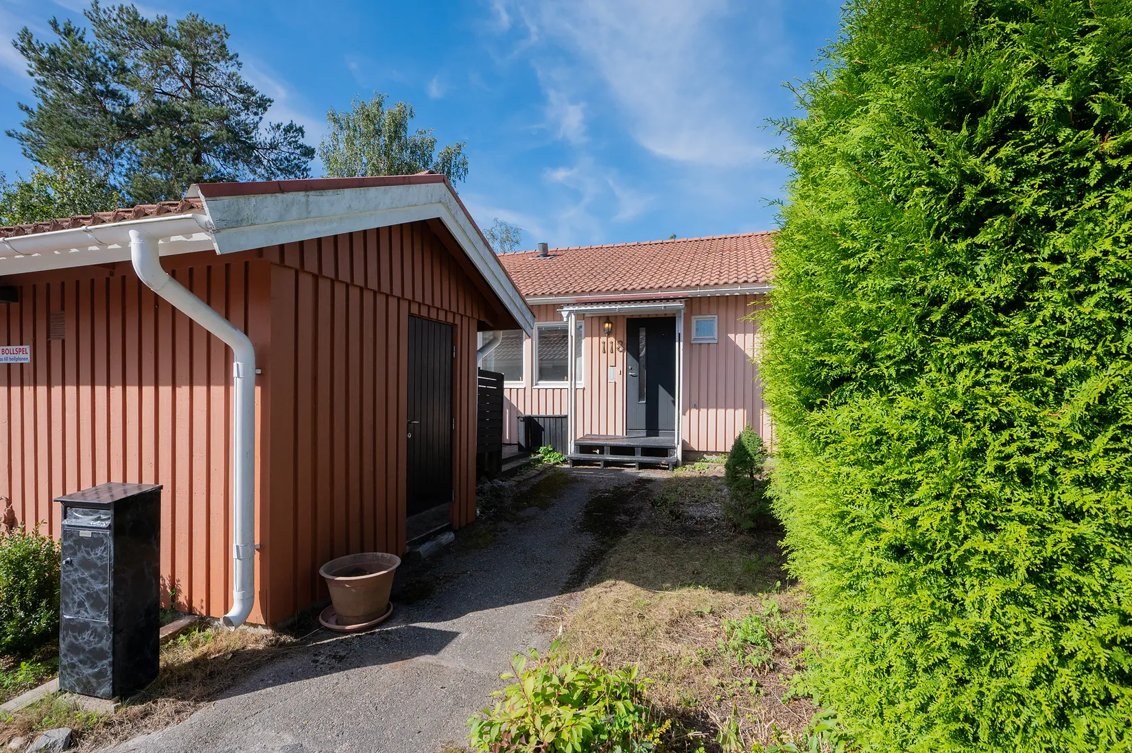 Radhus, Norrskensbacken 118, Tullingeberg Östra, Botkyrka