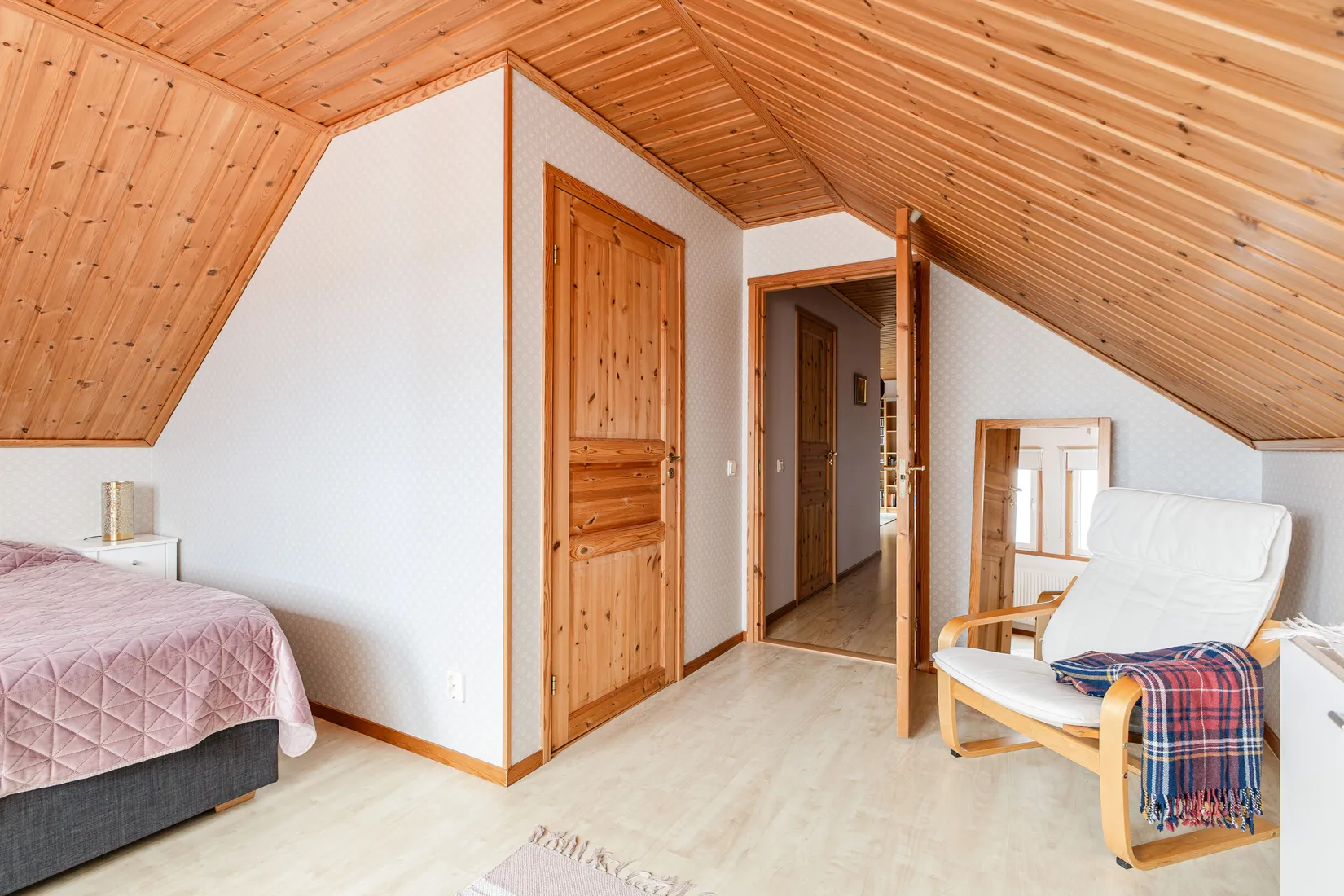 Villa, Åbyvägen 18, Övergran, Håbo