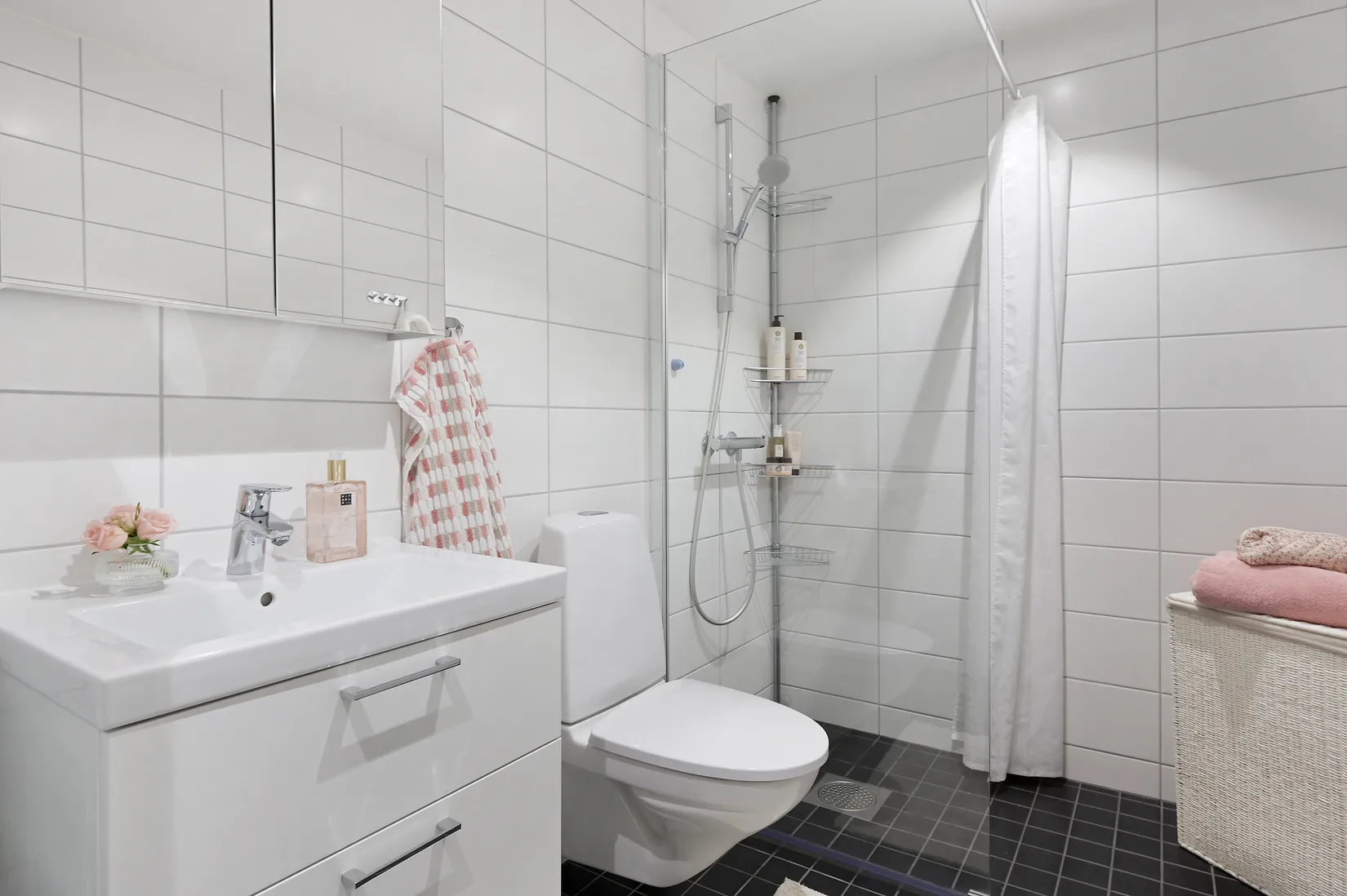 Bostadsrätt, Flygfältsvägen 15, Barkarbystaden, Järfälla