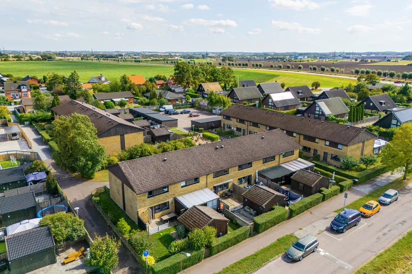 Radhus, Kaprifolvägen 31, Burlövs Egnahem, Burlöv