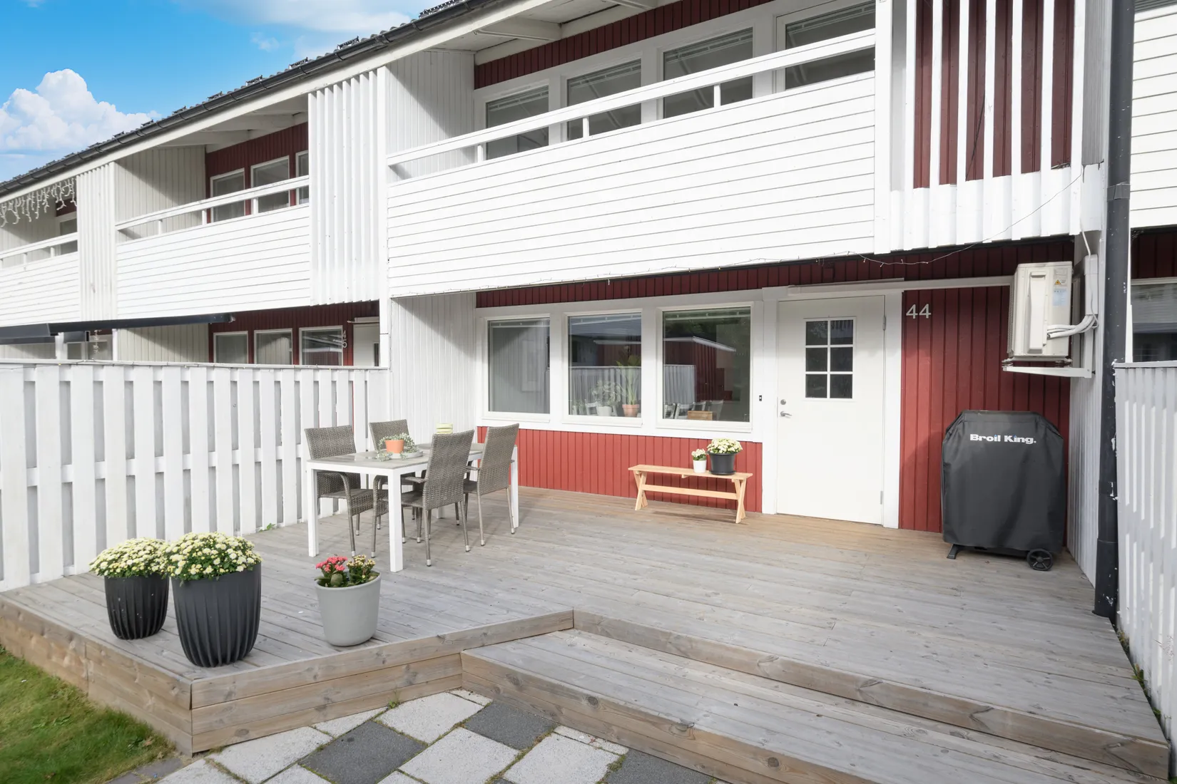 Radhus, Jaktfalksvägen 44, Bosvedjan, Sundsvall