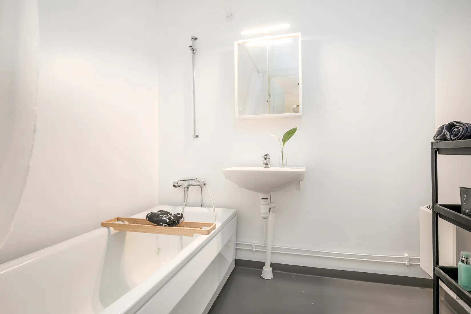 Radhus, Jaktfalksvägen 44, Bosvedjan, Sundsvall