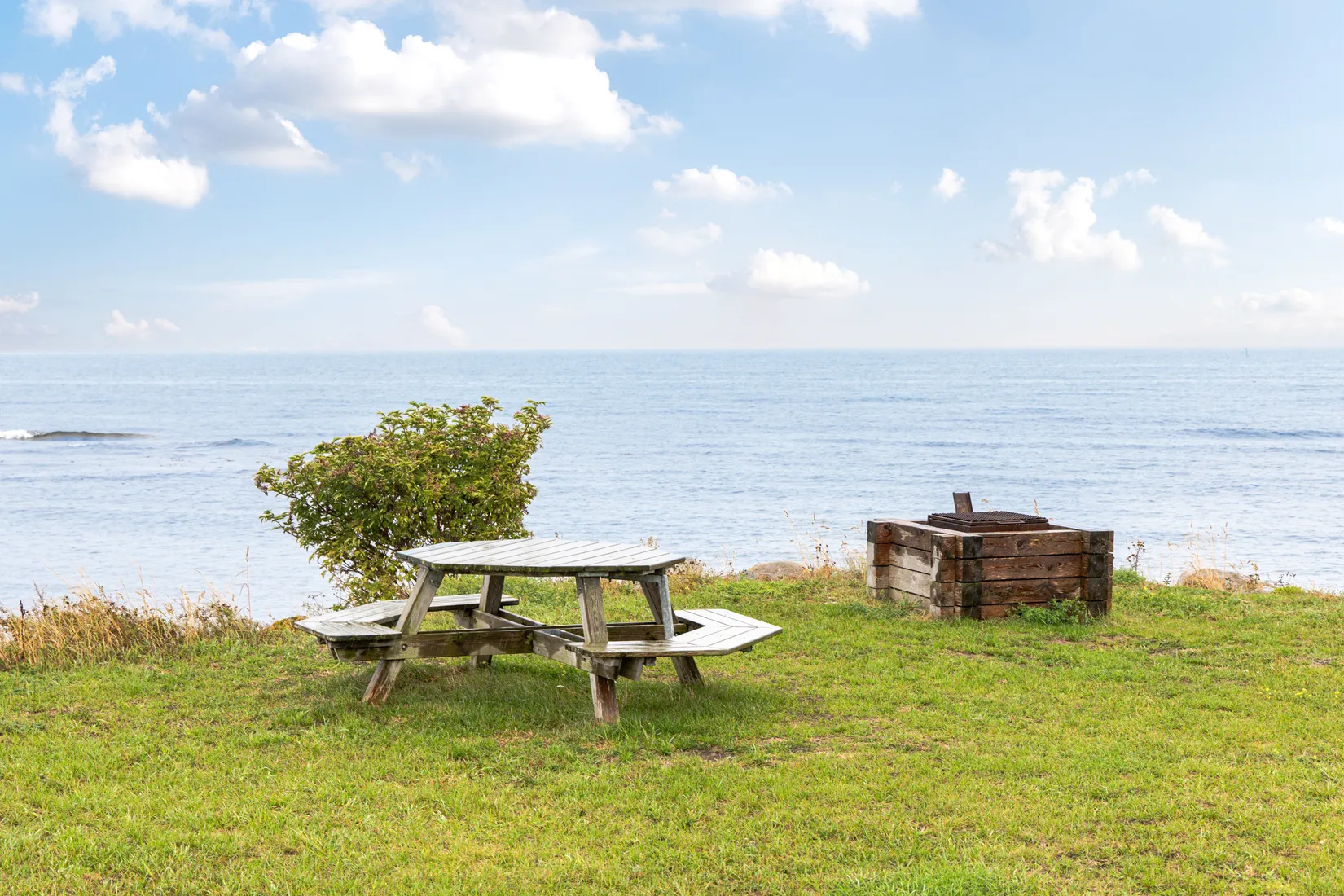 Villa, Ytterkajen, Byggnad å Simrishamn Kvarnby 15:238, Skillinge, Simrishamn