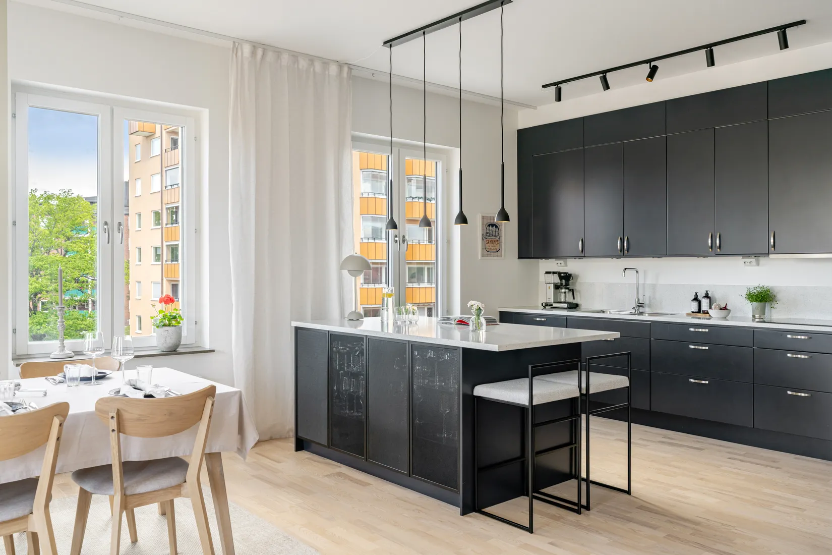 Bostadsrätt, Råsundavägen 101C, Vån 5, Gamla Råsunda, Solna