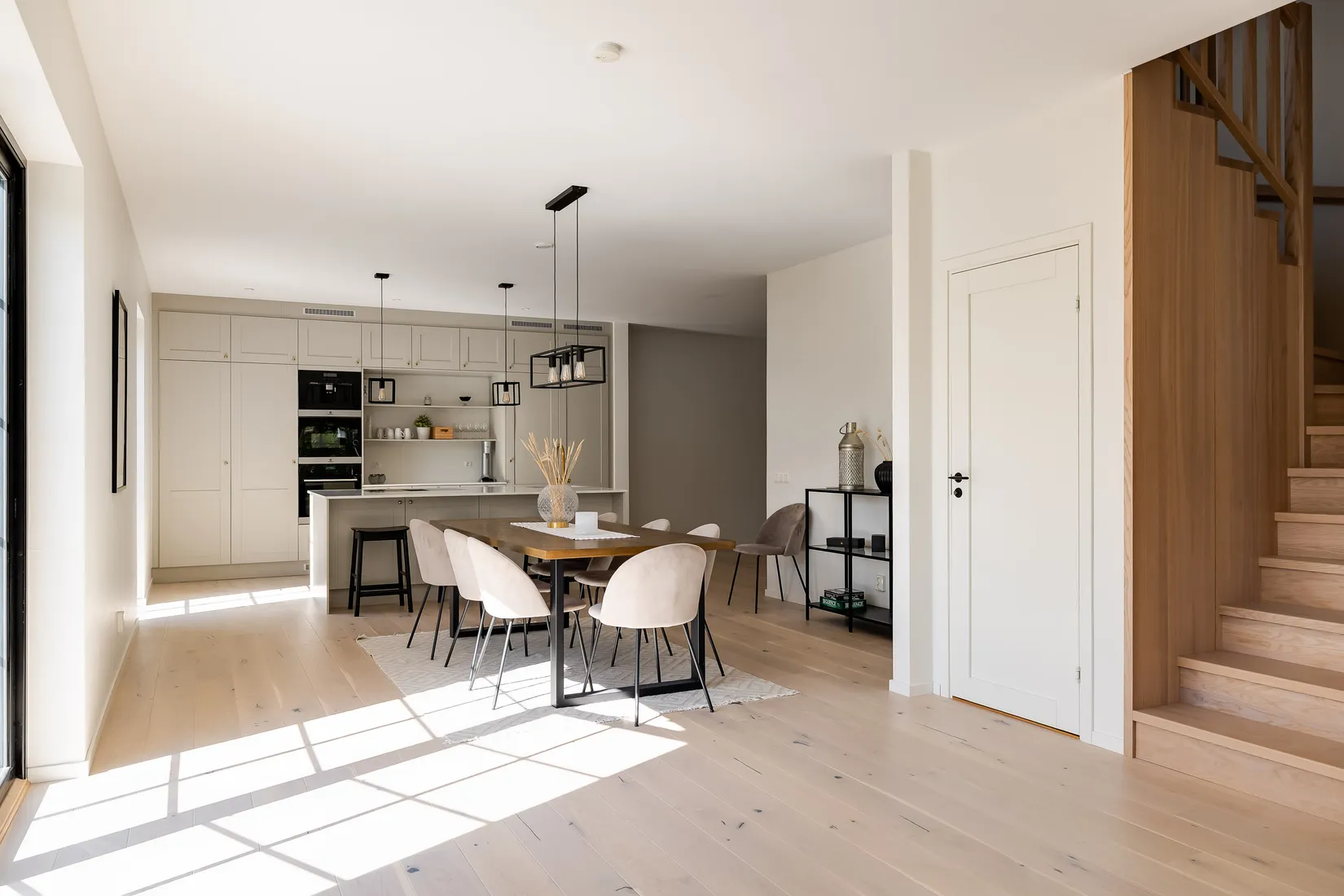 Villa, Klövergatan 13, Gröna Sörby, Kumla
