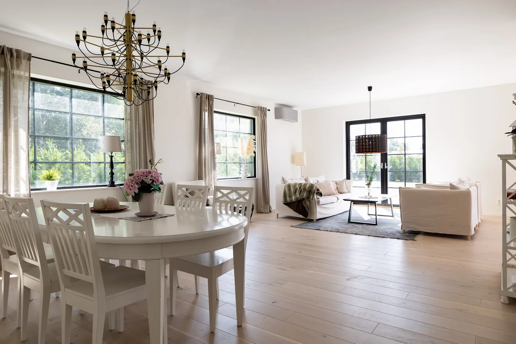 Villa, Klövergatan 13, Gröna Sörby, Kumla