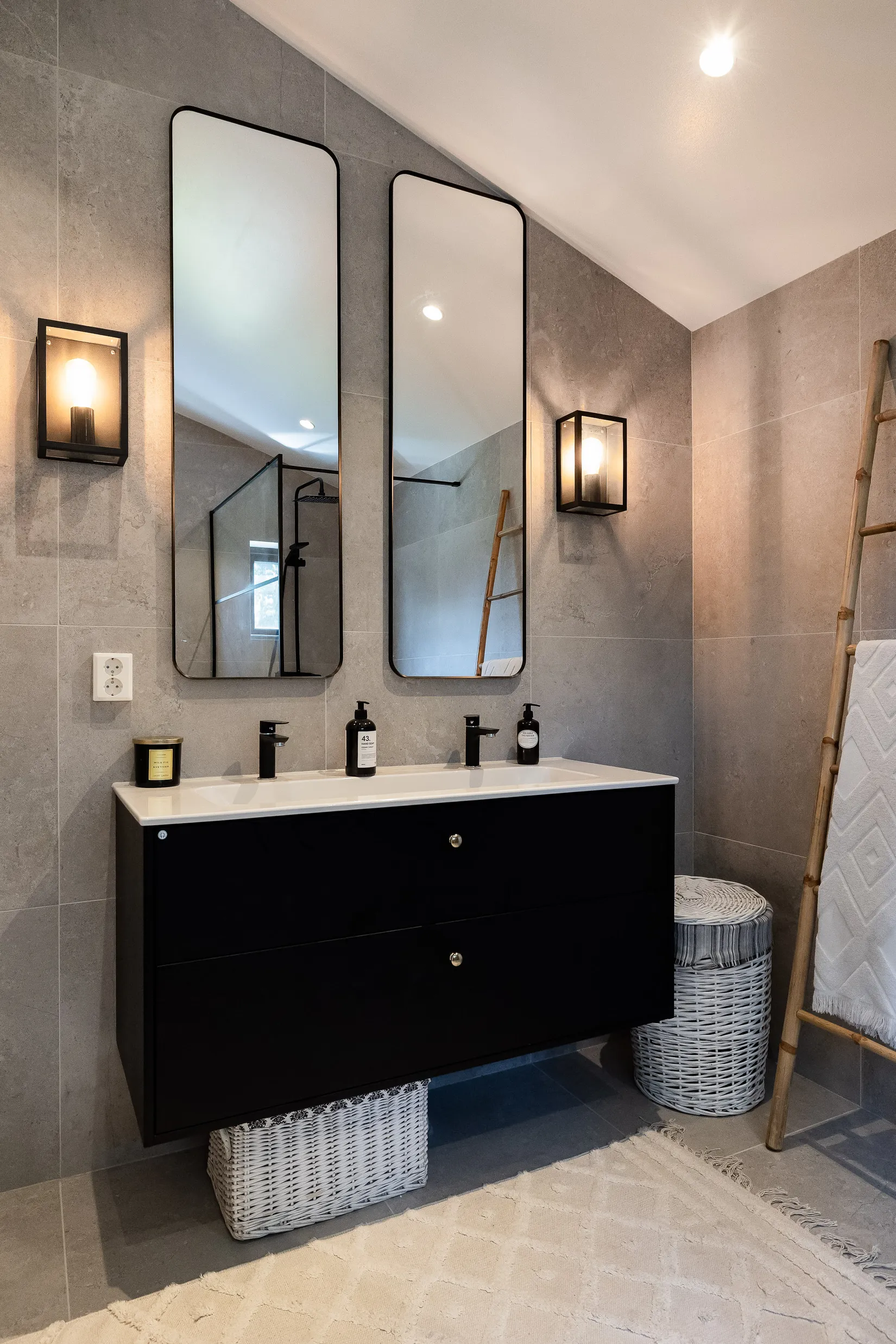 Villa, Klövergatan 13, Gröna Sörby, Kumla