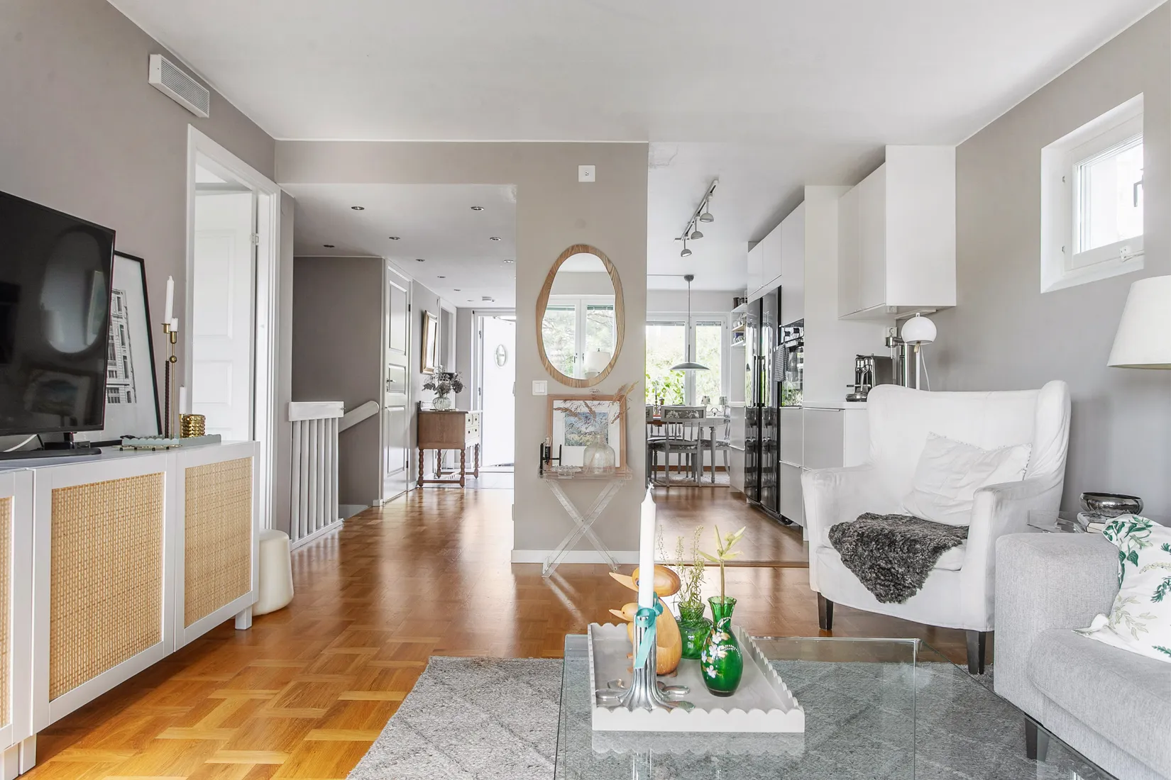 Radhus, Berguddsvägen 23, Baggensudden, Nacka