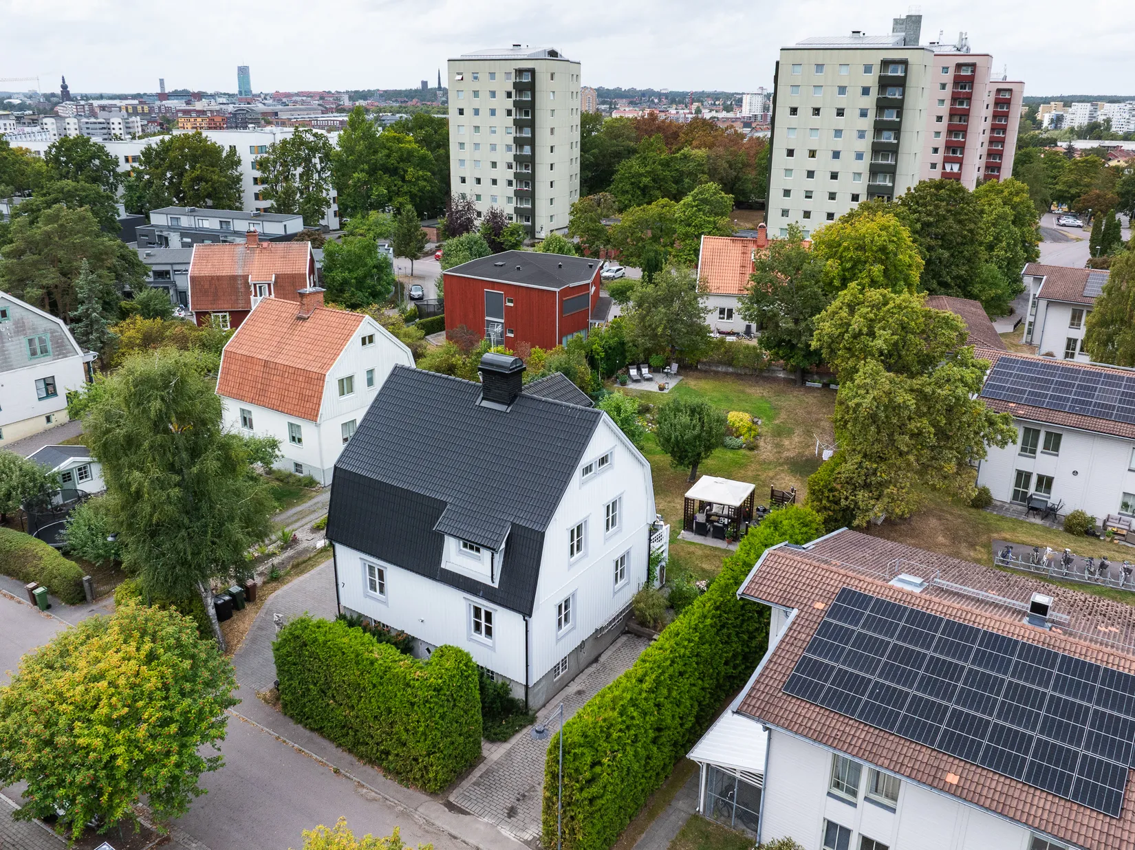Villa, Enköpingsgatan 7, Hemdal, Västerås