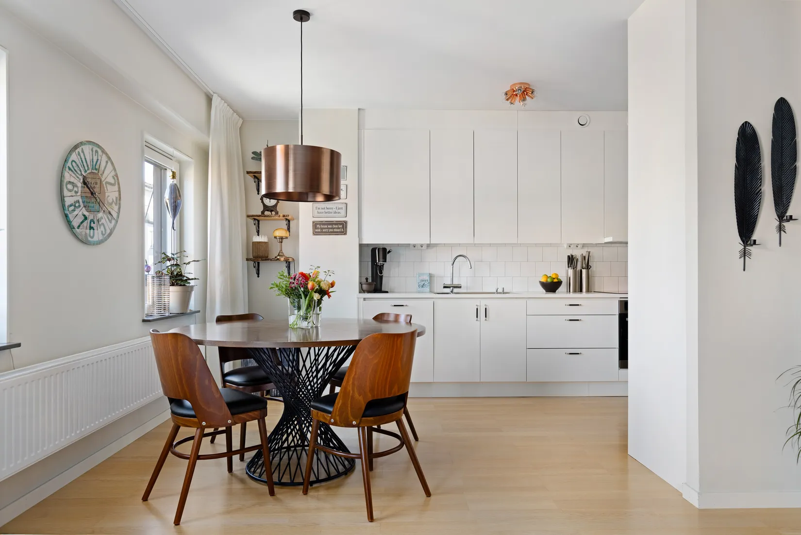 Bostadsrätt, Starrbäcksgatan 11D, högst upp!, Centrala Sundbyberg, Sundbyberg