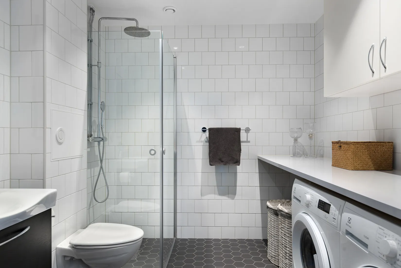 Bostadsrätt, Starrbäcksgatan 11D, högst upp!, Centrala Sundbyberg, Sundbyberg