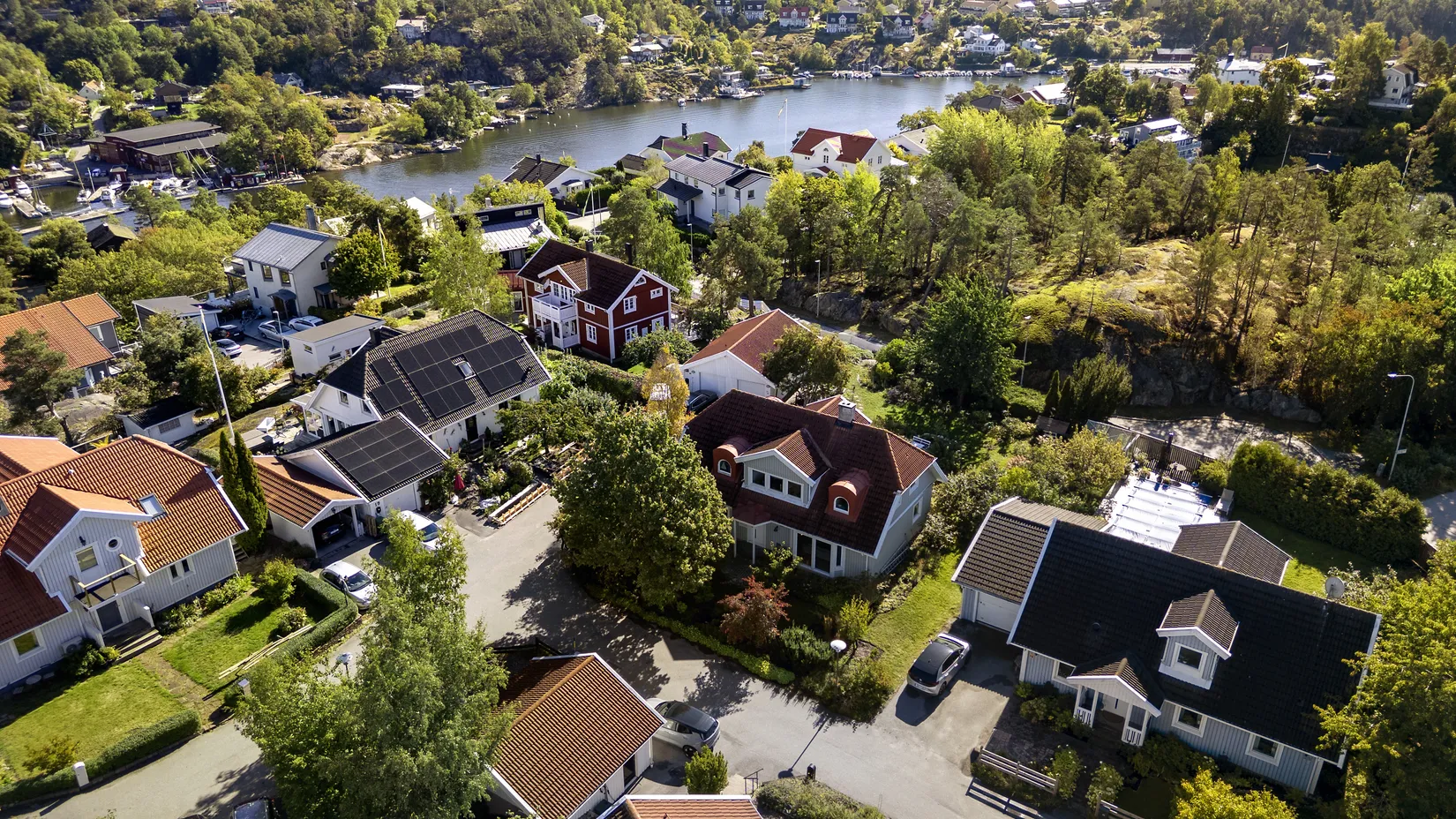 Villa, Manhemsvägen 23, Skuru, Nacka