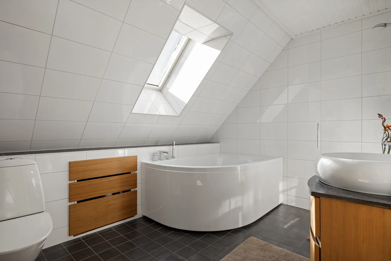 Villa, Manhemsvägen 23, Skuru, Nacka