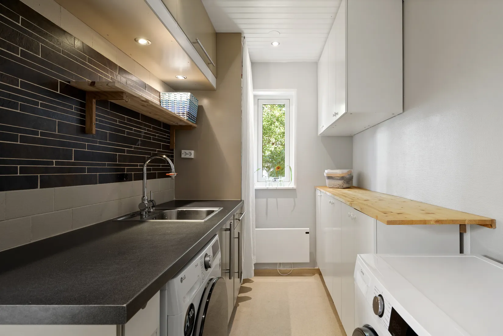 Villa, Manhemsvägen 23, Skuru, Nacka