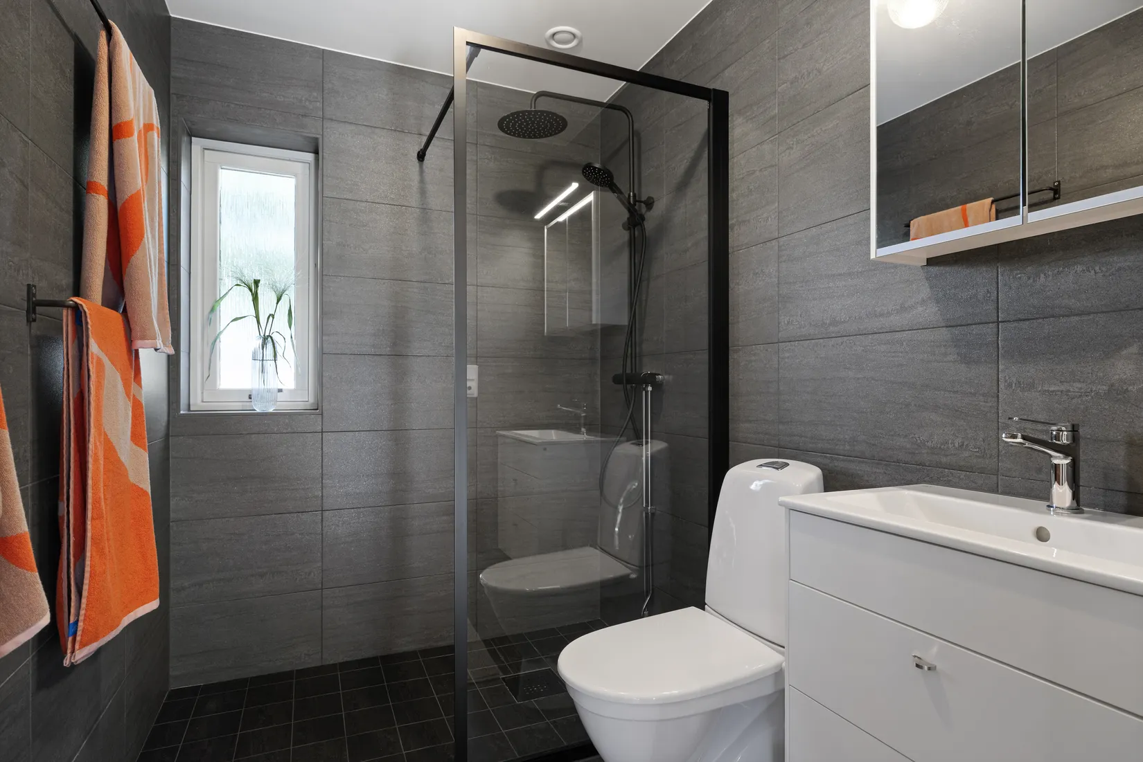 Villa, Manhemsvägen 23, Skuru, Nacka