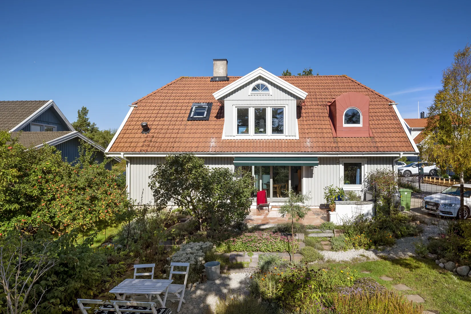 Villa, Manhemsvägen 23, Skuru, Nacka