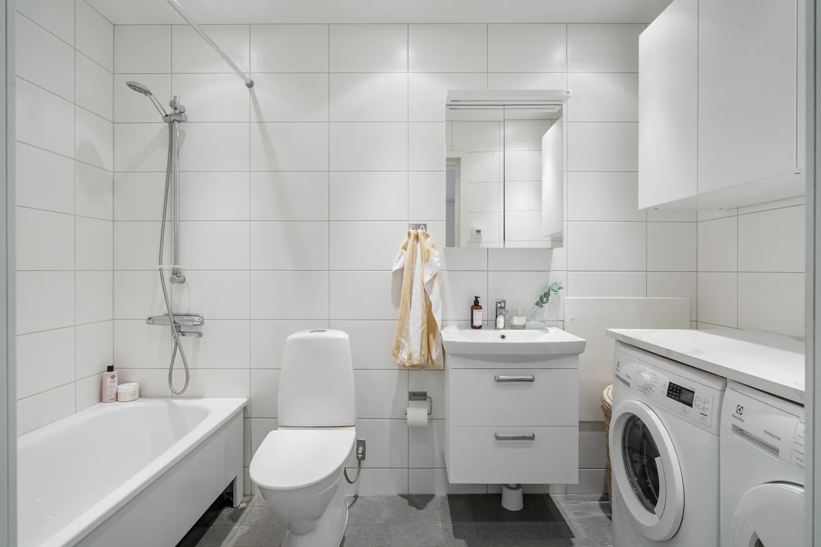 Bostadsrätt, Ugglevägen 4, Ullna strand, Täby