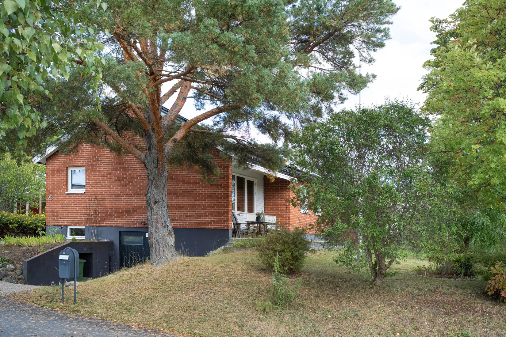 Villa, Ryborgsvägen 25, Slottsbrinken, Strängnäs