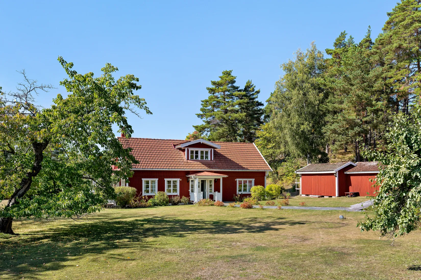 Villa, Tutta uddsvägen 7, Färingsö Tureholm, Ekerö