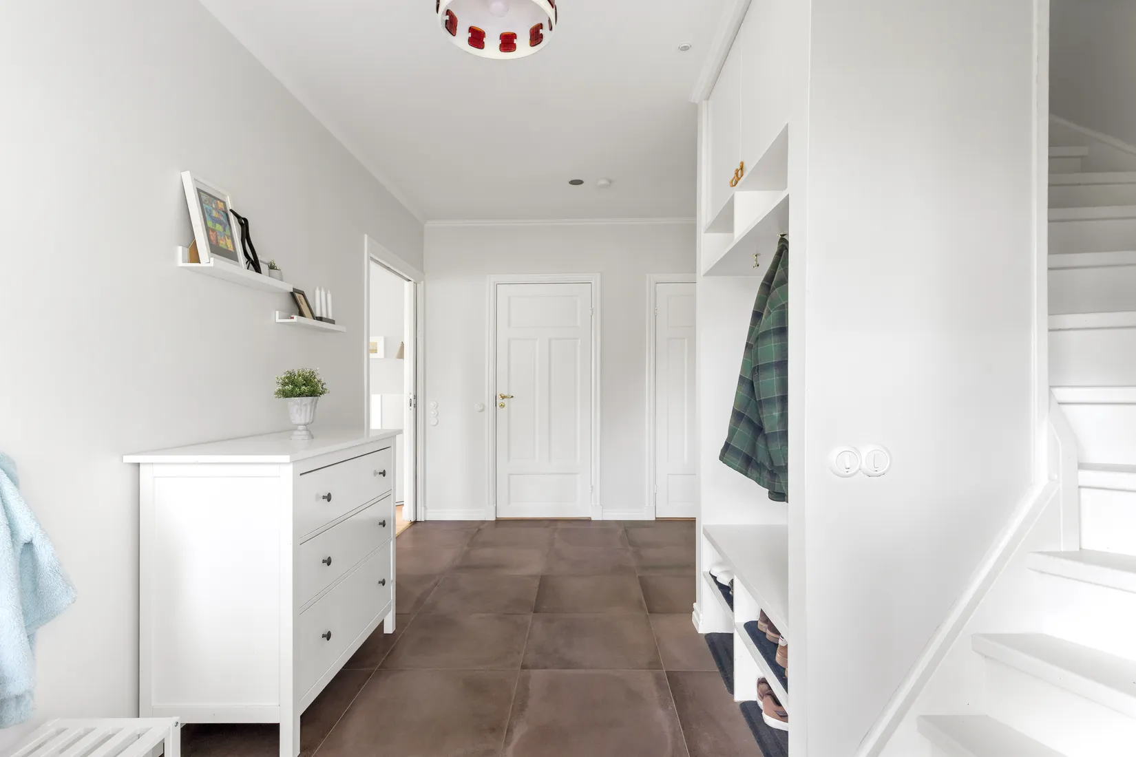 Villa, Tutta uddsvägen 7, Färingsö Tureholm, Ekerö