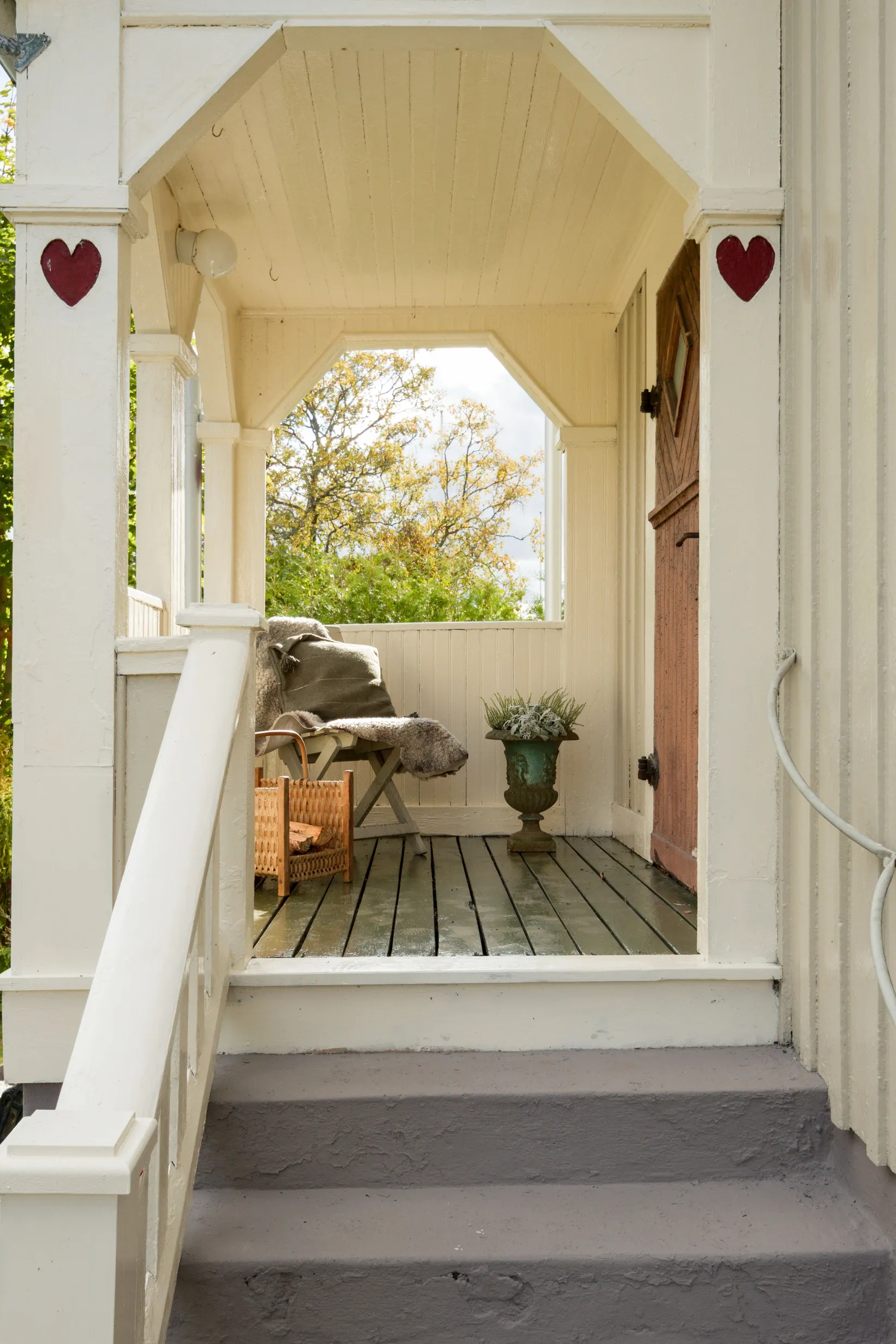 Villa, Berghallagatan 4, Öster, Växjö