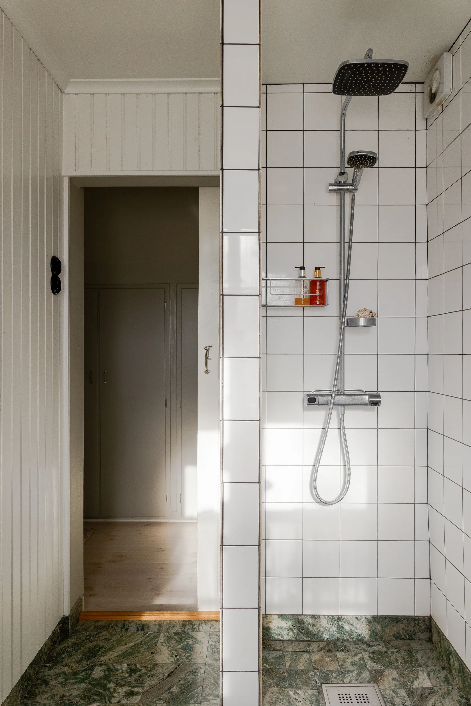 Villa, Berghallagatan 4, Öster, Växjö