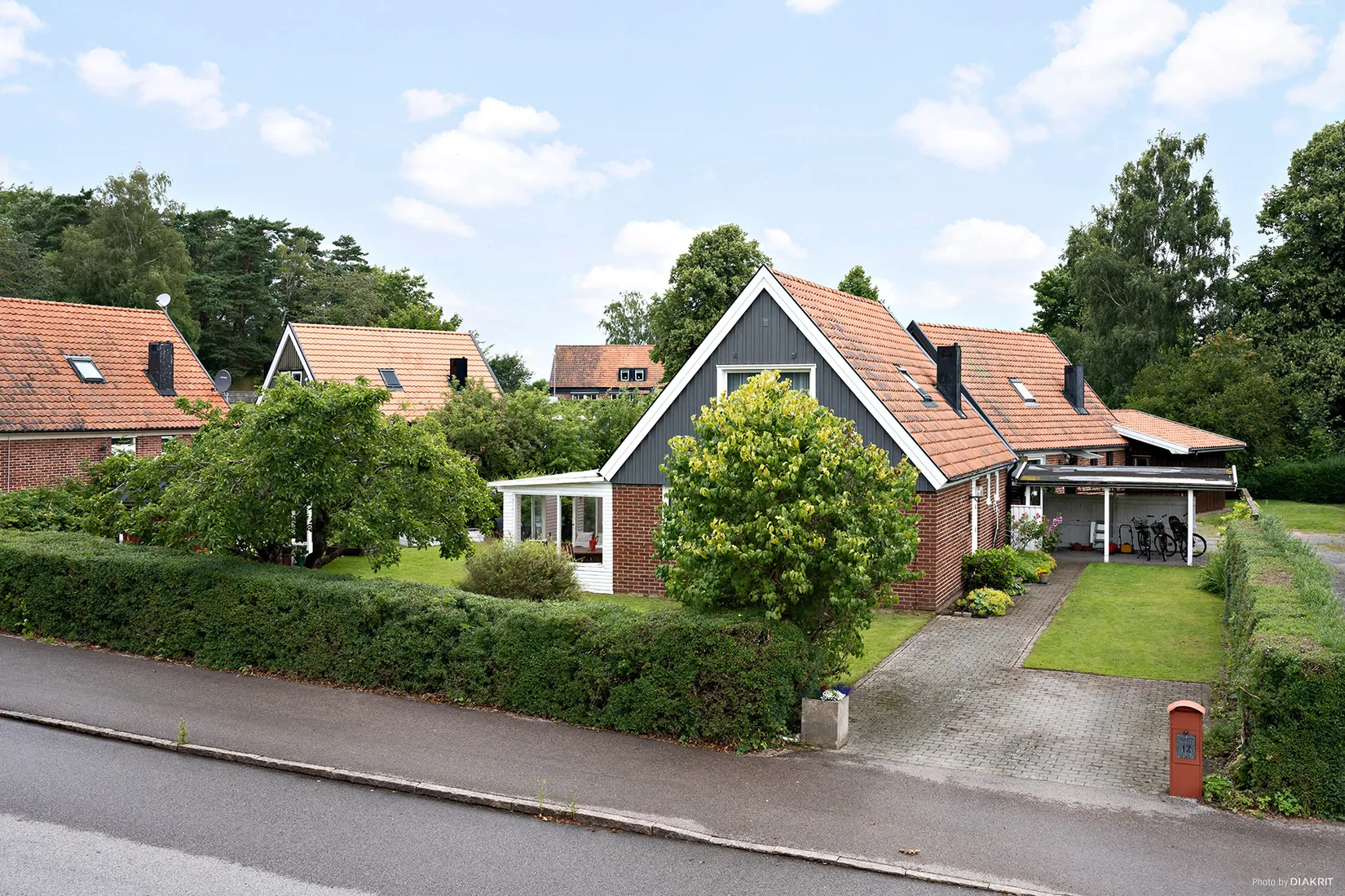 Villa, Ängdalagatan 12, Kärleken/Sofieberg/Norra utmarken, Halmstad