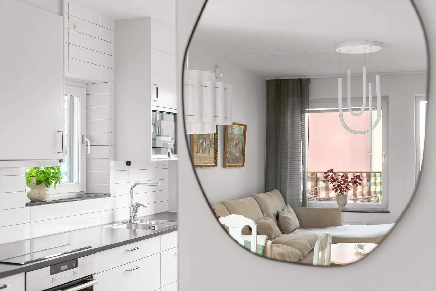 Bostadsrätt, Tomtebobarnens Gata 11, 3tr., Bromma / Mariehäll, Stockholm