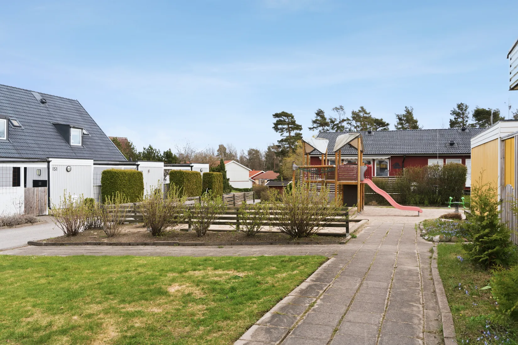 Radhus, Krusbärsvägen 151, Norra Peterslund, Oxelösund