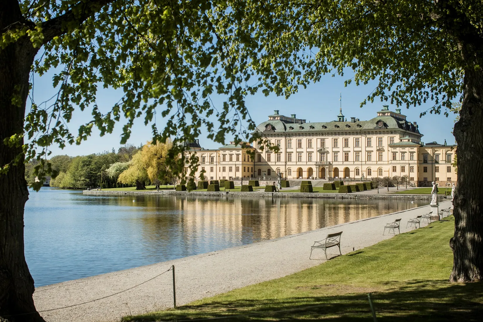 Radhus, Skolallén 28, Drottningholm, Ekerö