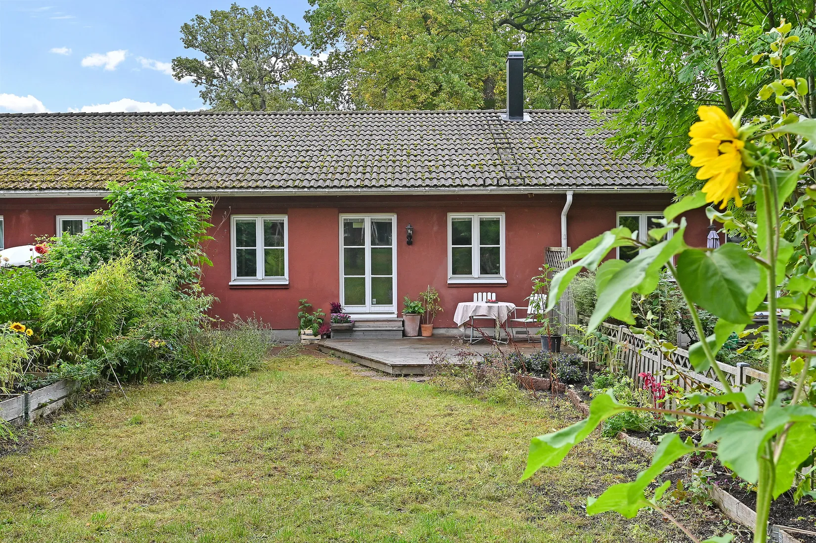 Radhus, Skolallén 28, Drottningholm, Ekerö