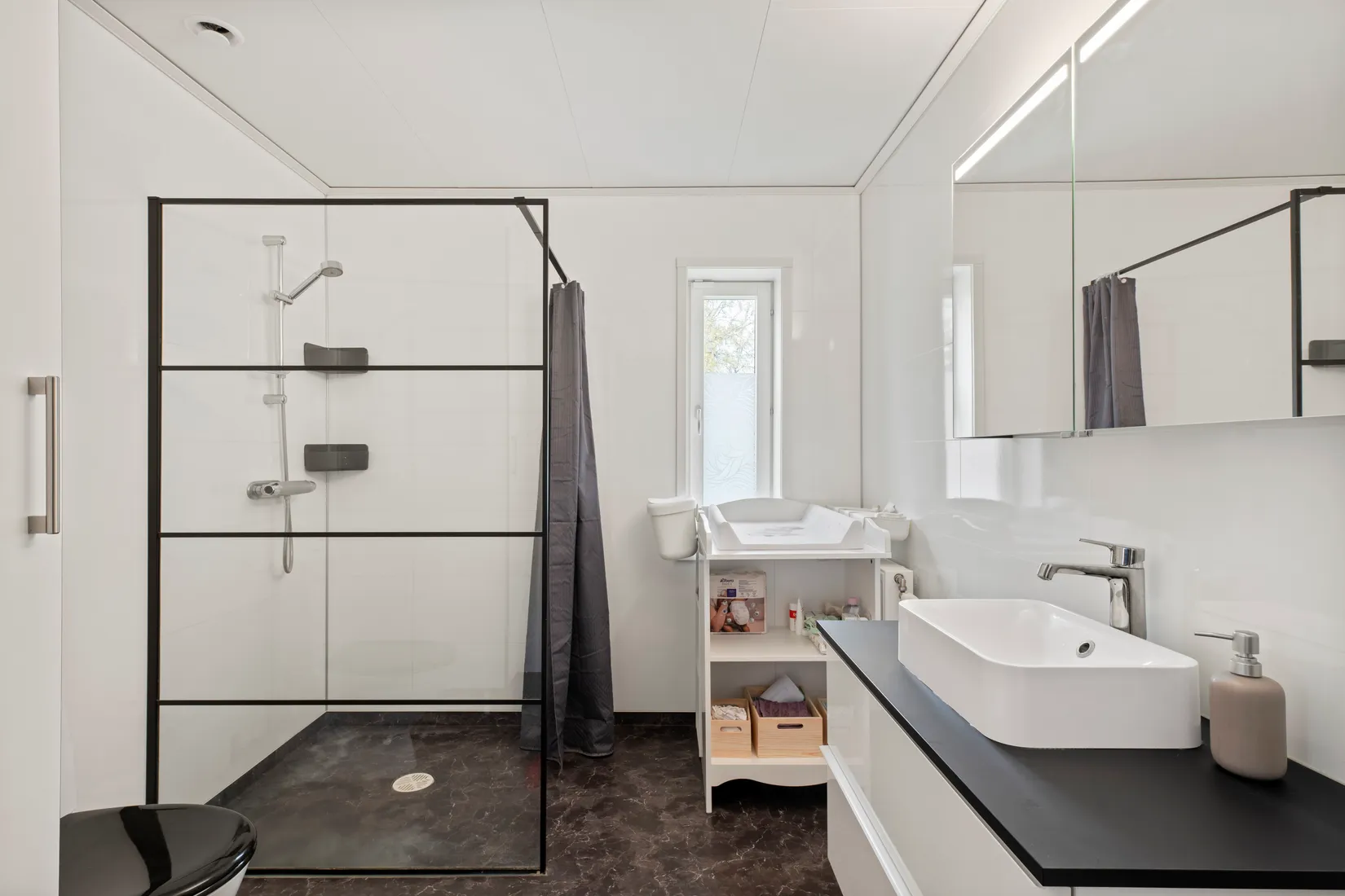 Villa, Onslunda 60 B, Onslunda, Uppsala
