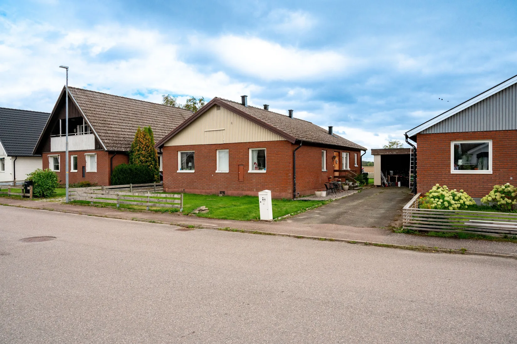 Villa, Häradsvägen 31, Centrala Vara, Vara
