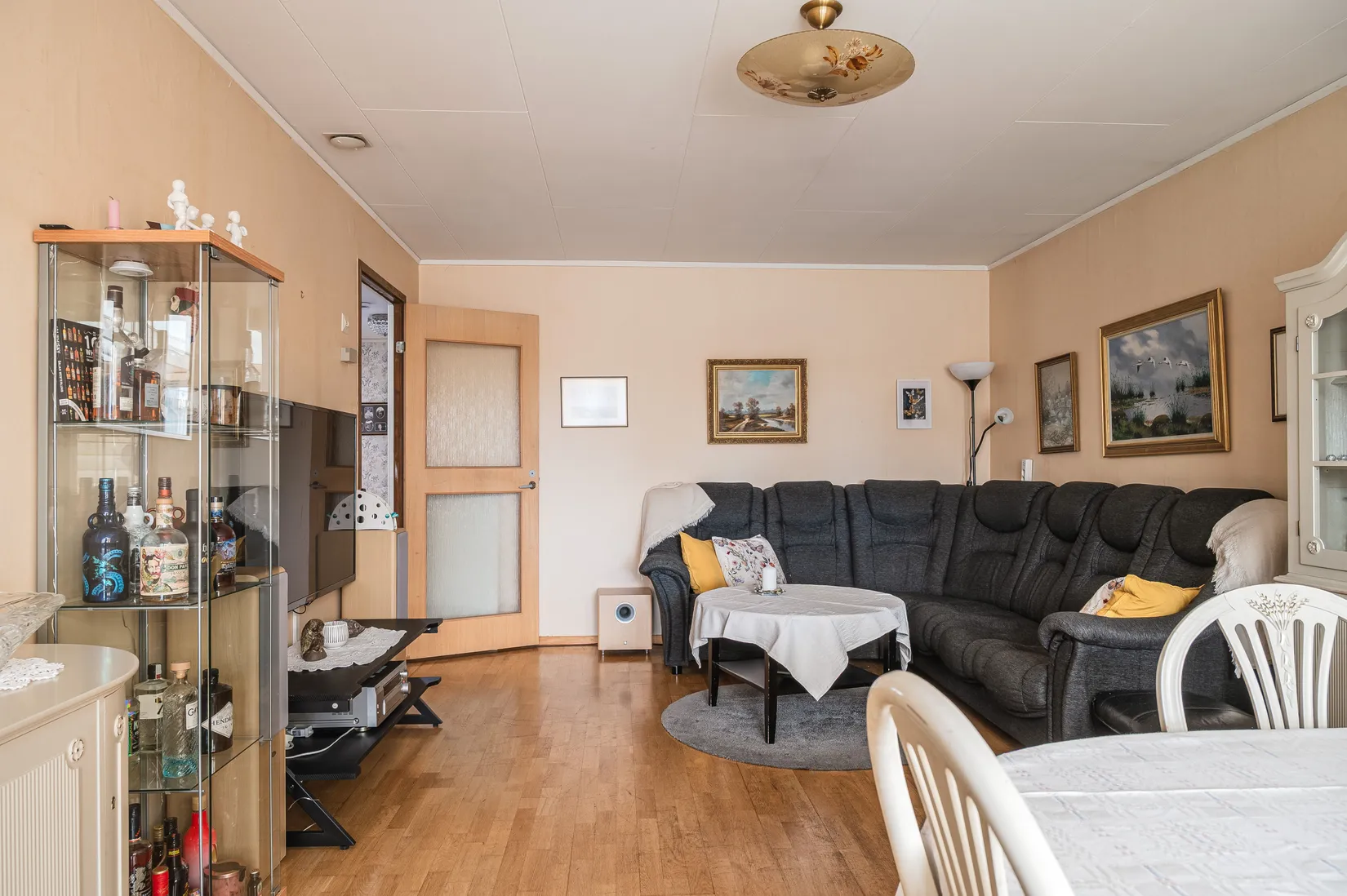 Villa, Häradsvägen 31, Centrala Vara, Vara