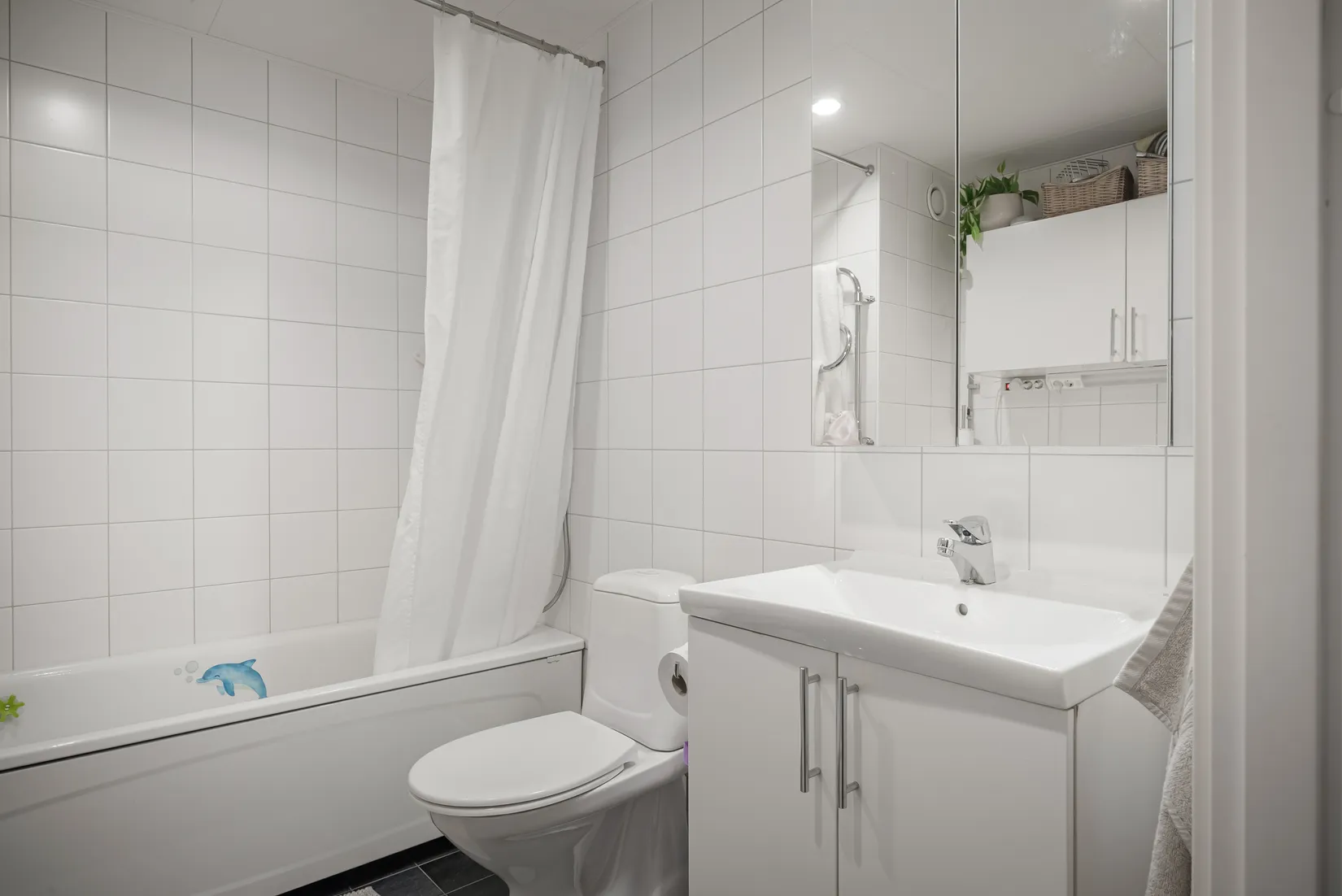 Bostadsrätt, Vingårdsgatan 2, 3 tr!, Liljeholmskajen, Stockholm